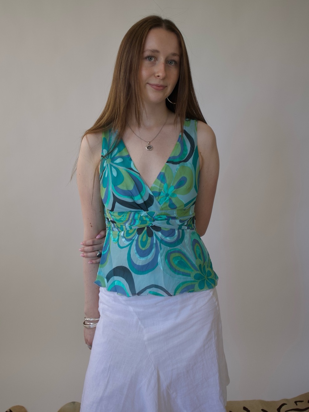 Sleeveless V-Neck Floral-Print Top in Teal and Aqua